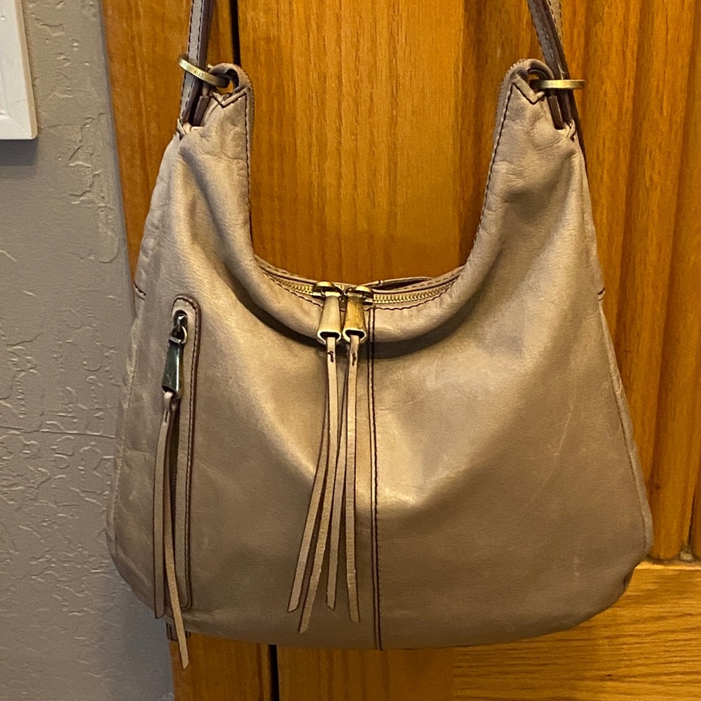HOBO Merrin taupe Convertible Backpack - Picture 4 of 16